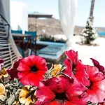 Blue Waves Mykonos Καλαφάτη