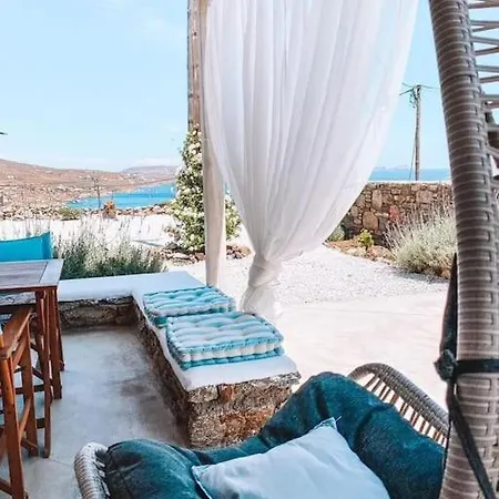 Blue Waves Mykonos Kalafatis