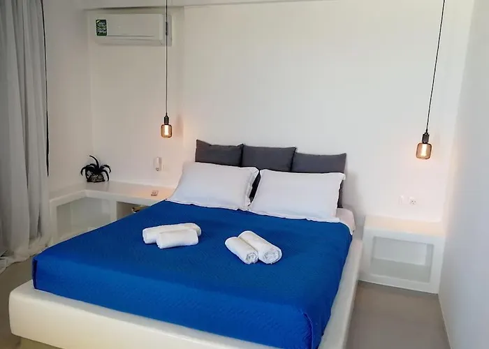 Blue Waves Mykonos 卡拉法蒂斯